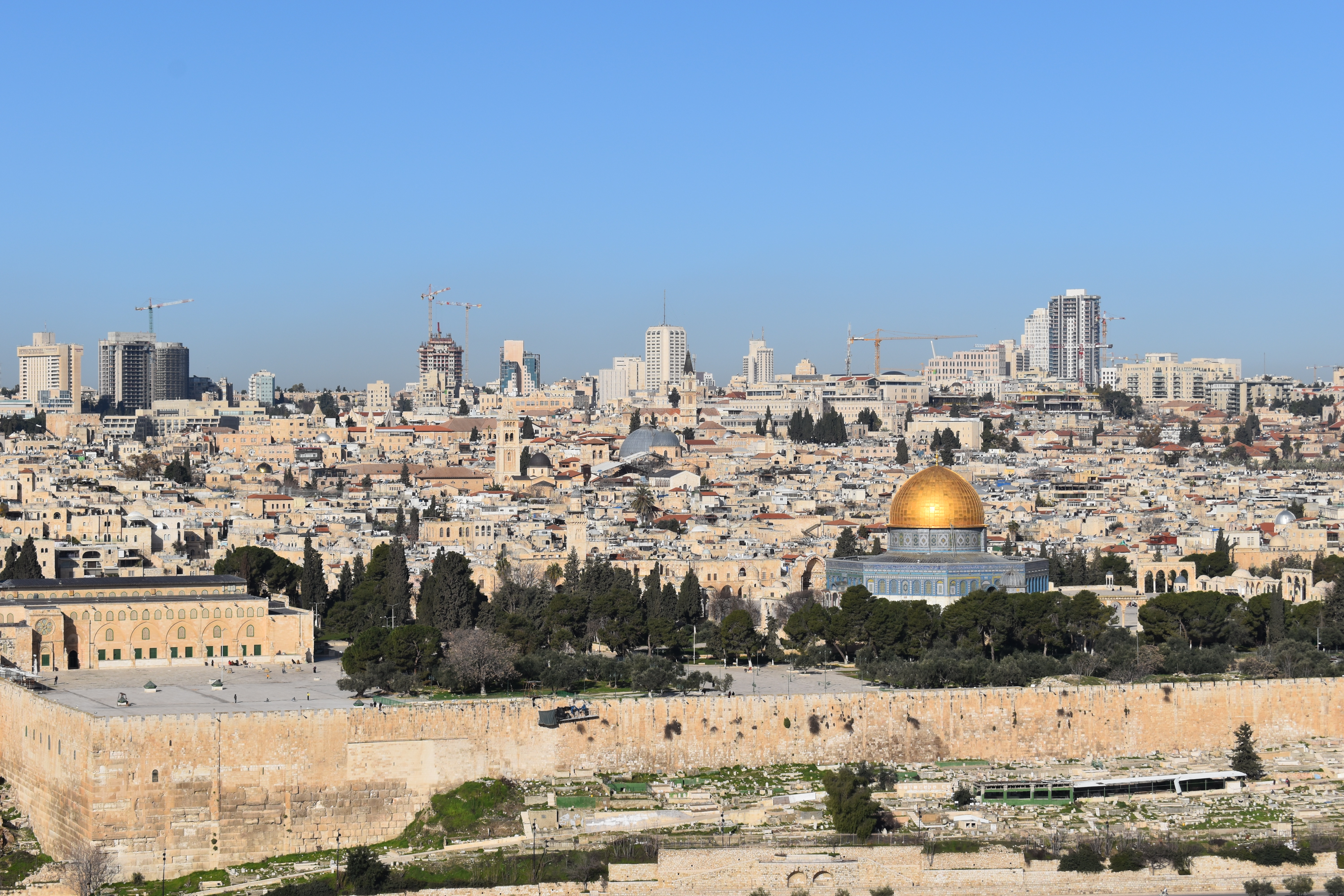 Do the Amarna Letters support Alma 7:10?